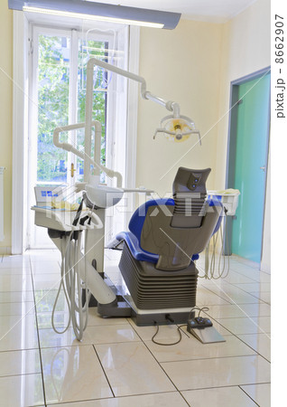 dentist dentist 8662907