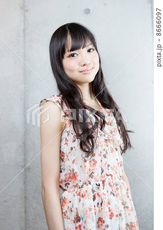 爽やかな女性 8666097