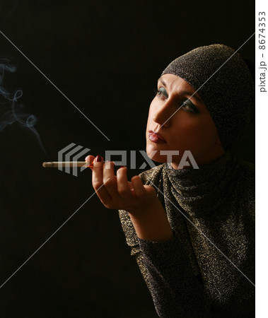 Lady with a cigarette 8674353