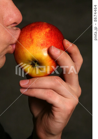 Apple Apple 8674464