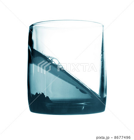 Tea cup 8677496