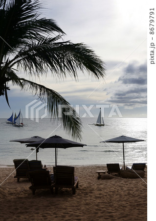 Beach on sunset Beach on sunset 8679791