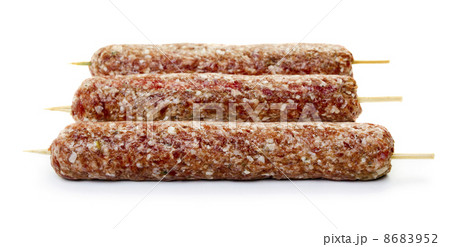 Raw lamb kabobs 8683952
