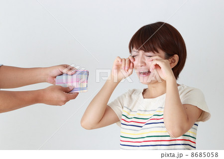 なぐさめる 8685058