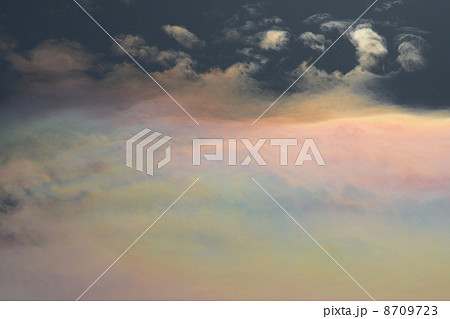 雲のグラデーション 8709723