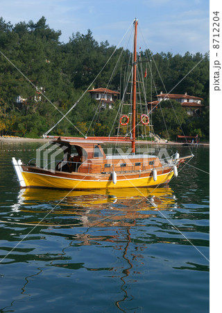 yacht subject yacht subject 8712204