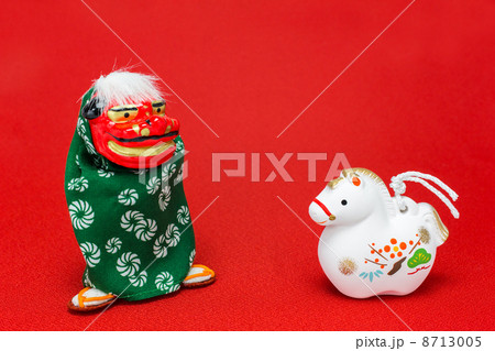 白馬と獅子舞（立ち姿） 8713005