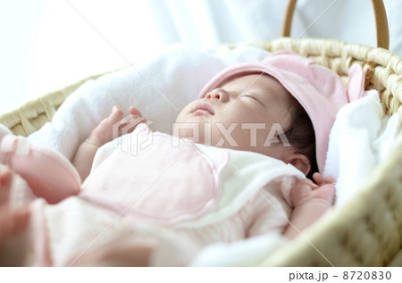 赤ちゃん 8720830
