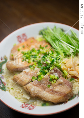 塩排骨麺 塩排骨麺 8722389