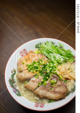 塩排骨麺 塩排骨麺 8722391
