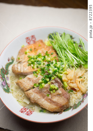 塩排骨麺 塩排骨麺 8722395