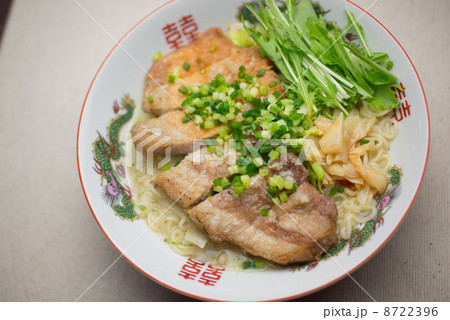 塩排骨麺 塩排骨麺 8722396