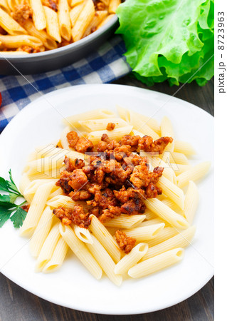 Pasta with bolognese sauce Pasta with bolognese sauce 8723963