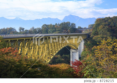秋の八ヶ岳高原大橋 秋の八ヶ岳高原大橋 8728215