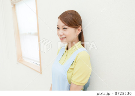 介護士など 8728530