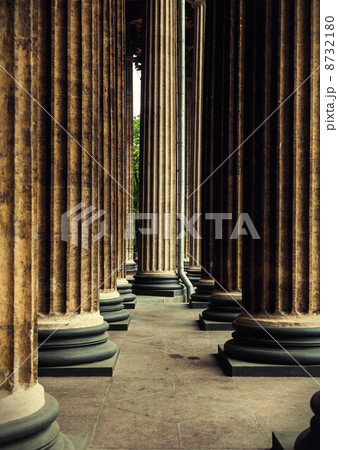 columns columns 8732180