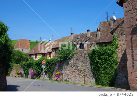 リクヴィール　Riquewihr 8744025