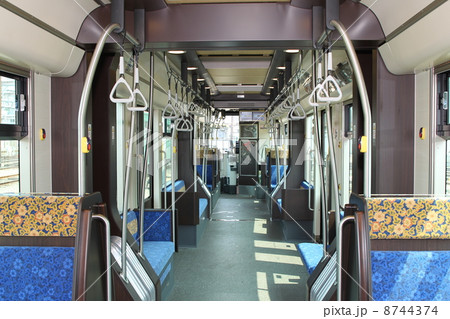 堺トラム車内 堺トラム車内 8744374