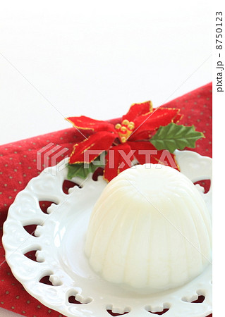クリスマスデザートのパパロアの写真素材