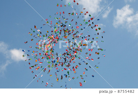 国旗の輪っか 8755482