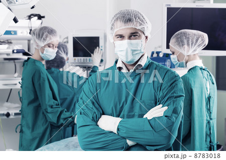 Surgeon Surgeon 8783018
