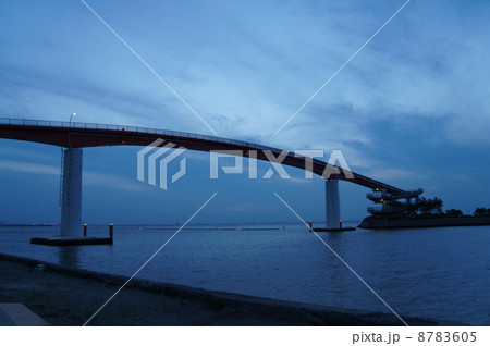 中の橋大橋 8783605