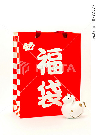 白馬と福袋 8783677