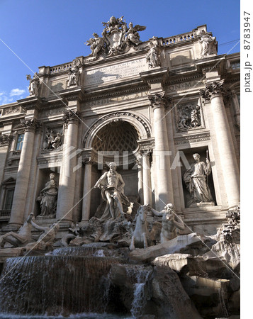 トレヴィの泉 8783947