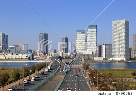 晴海大橋と周辺の町並み 8790663