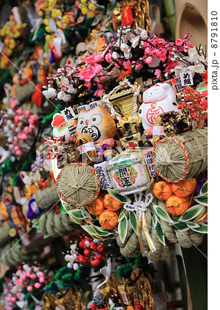 浅草鷲神社の酉の市の縁起熊手 浅草鷲神社の酉の市の縁起熊手 8791810
