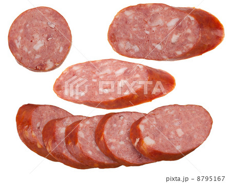 slices of sausage 8795167