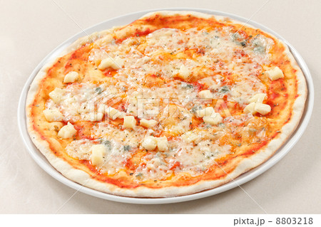 tasty pizza 8803218