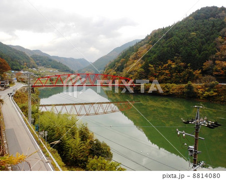 秋の武並橋 8814080