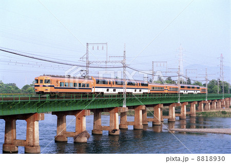 近鉄ビスタＥＸ重連 8818930