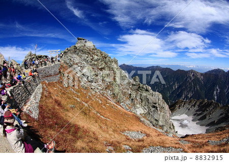 立山登山と眺望 8832915