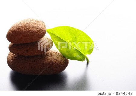 massage still life 8844548