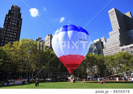 ブライアントパークの気球 8856978