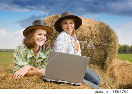 Two country girls with notebook Two country girls with notebook 8862762