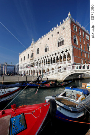 Famous Doge palace on St. Marks square in Venice, Italy 8875390