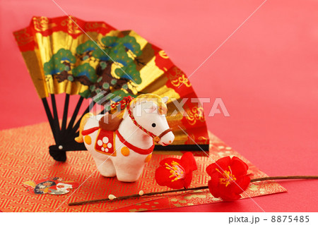 午・立ち馬と扇子・花R02 午・立ち馬と扇子・花R02 8875485