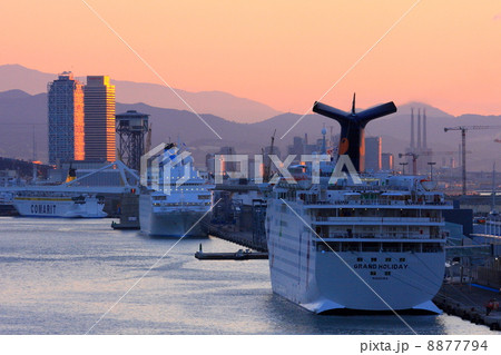 バルセロナ港 8877794