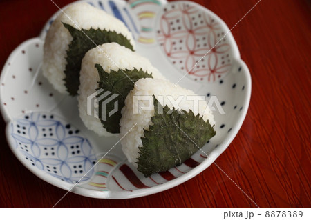 おにぎり　　 8878389