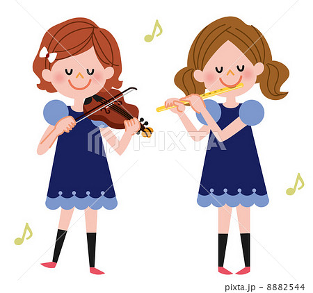 演奏する子供 8882544