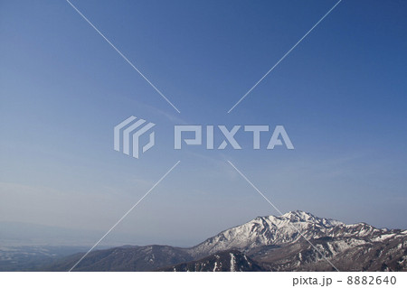 金北山と青空 金北山と青空 8882640