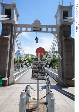 カヴェナ橋 8888745