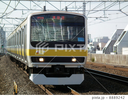 中央・総武緩行線 E231系 小岩駅 中央・総武緩行線 E231系 小岩駅 8889242