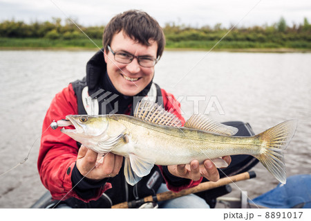 Happy Fisher 8891017