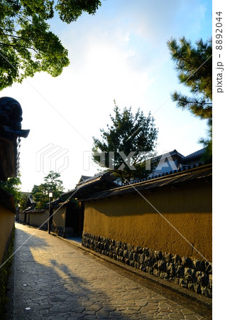 長町武家屋敷跡の夕景【縦】 8892044