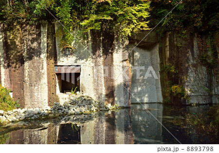 宇都宮散歩・大谷石採石場跡 宇都宮散歩・大谷石採石場跡 8893798