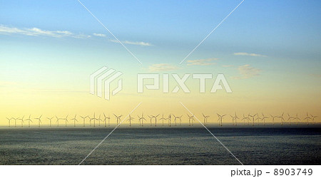 リルグルンドの風力発電機 8903749